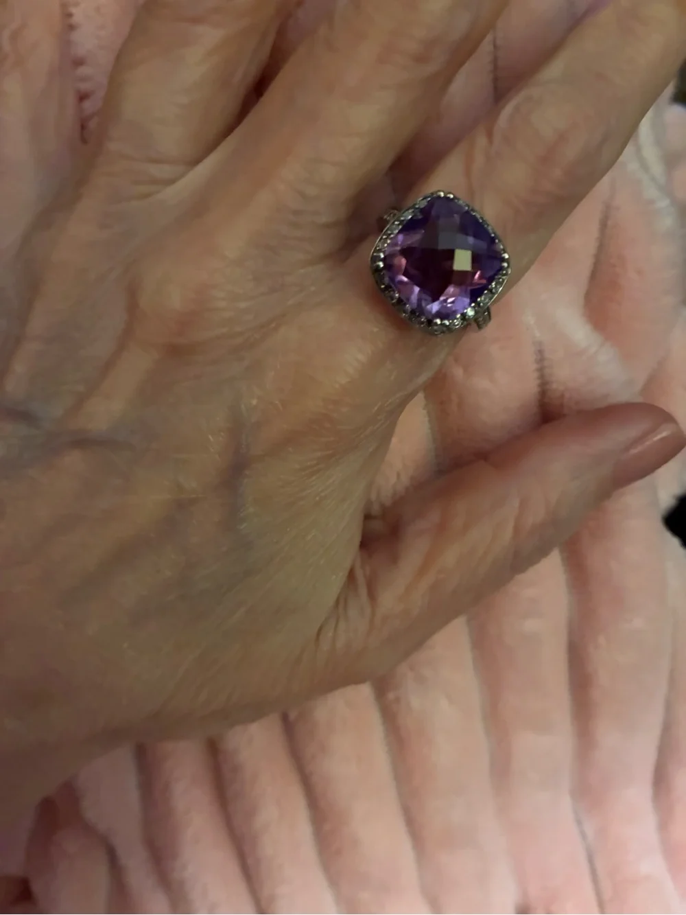 N/A elegant purple